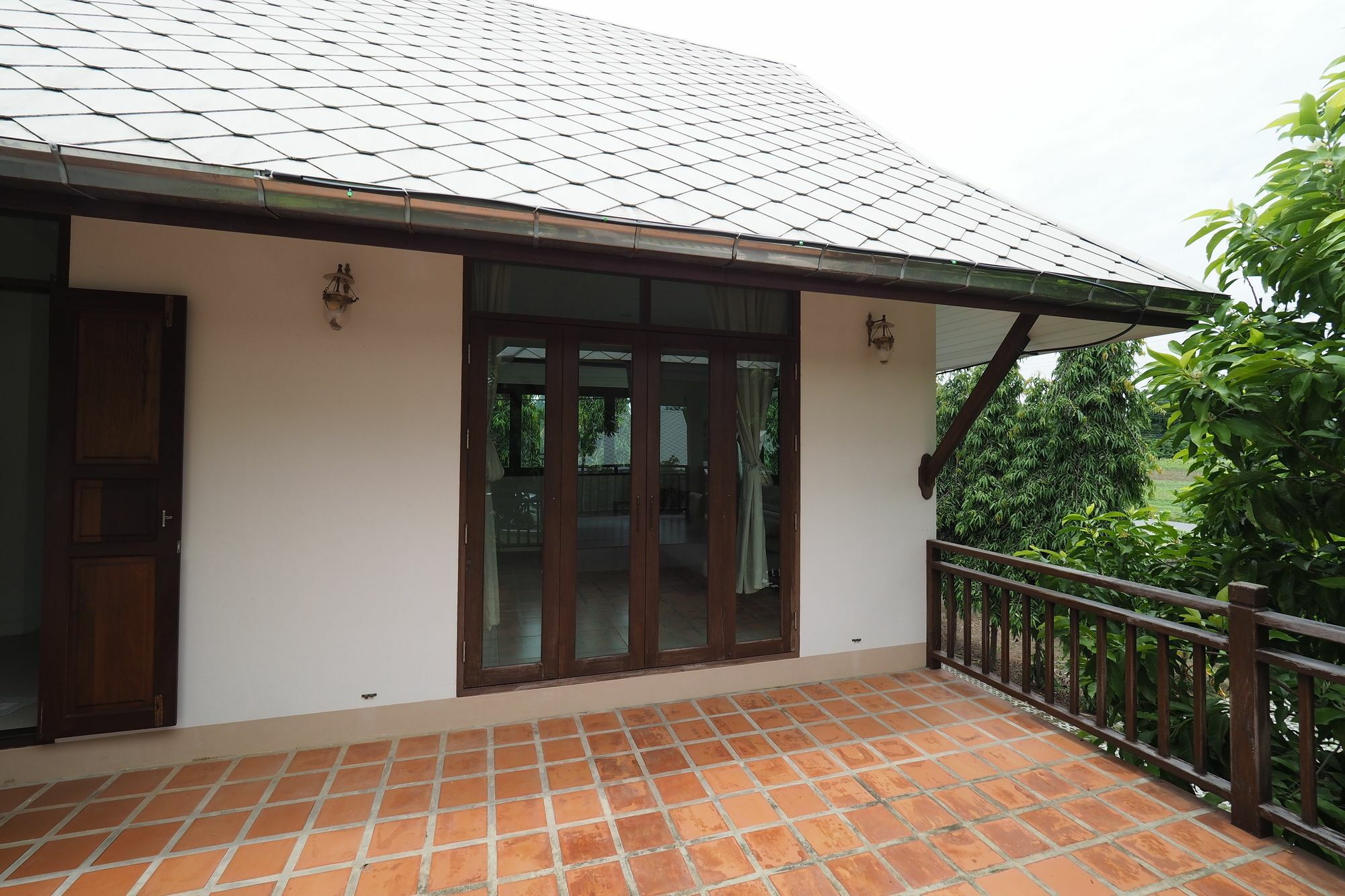 Hotel Baan2Rai à Kanchanaburi Extérieur photo